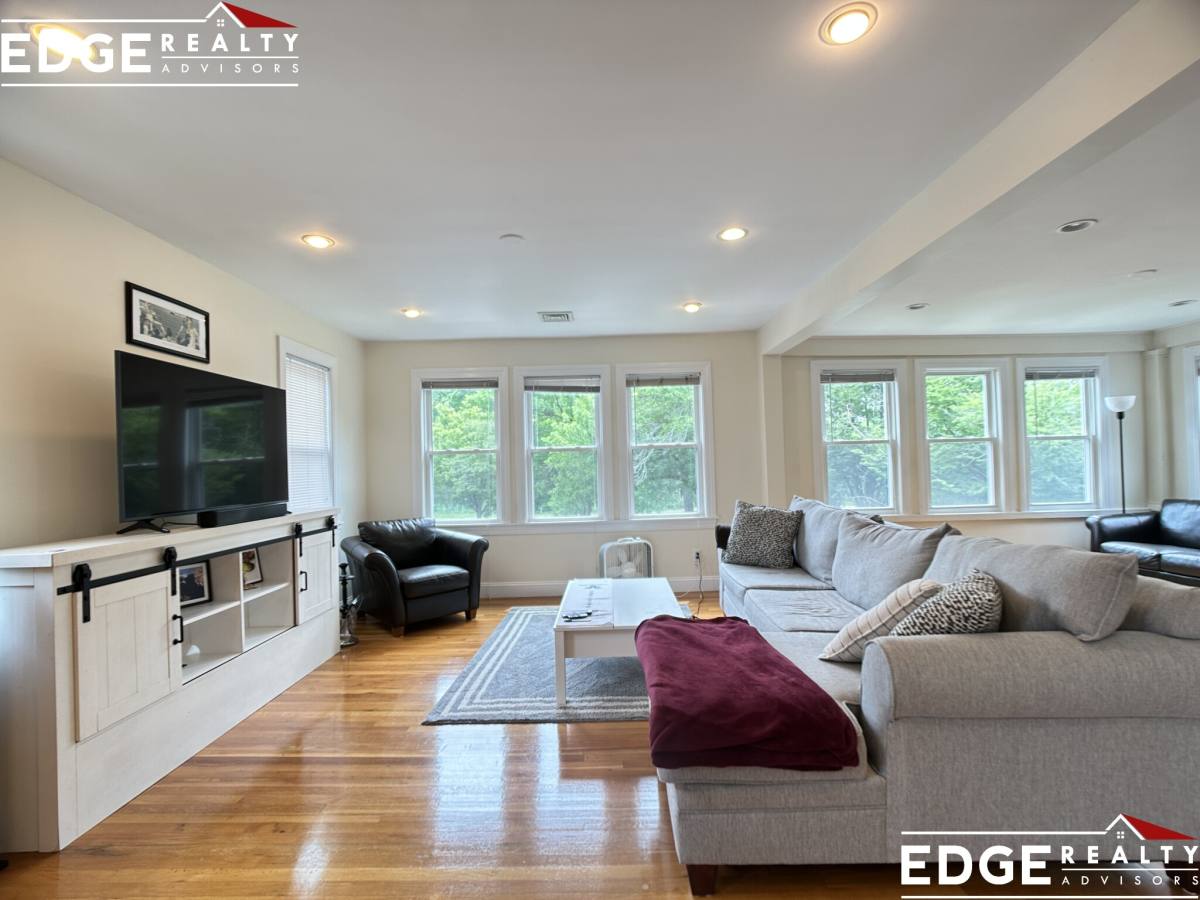 Apartment for rent at 34 Charles River Rd, Watertown, MA 02472