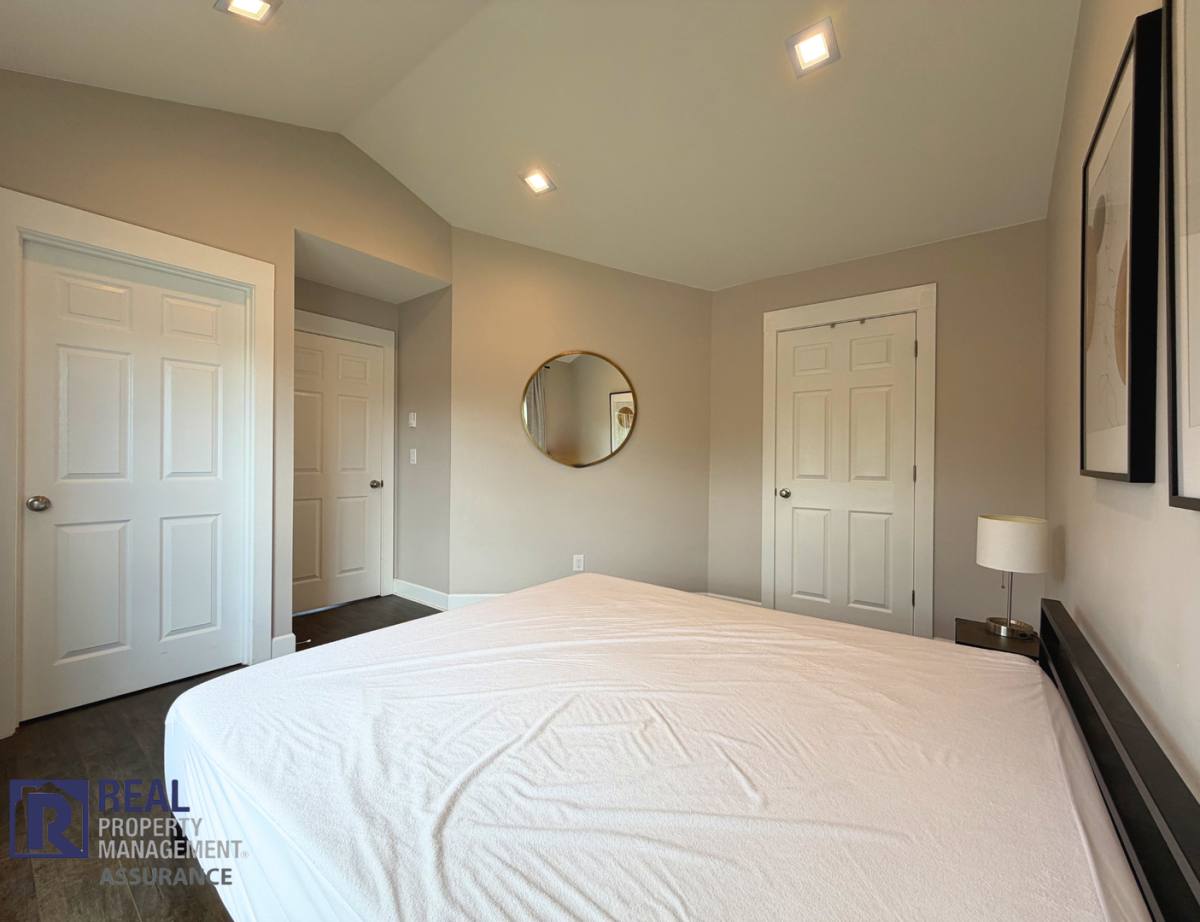 House for rent at 4511 SE 40th Ave #A, Portland, OR 97202