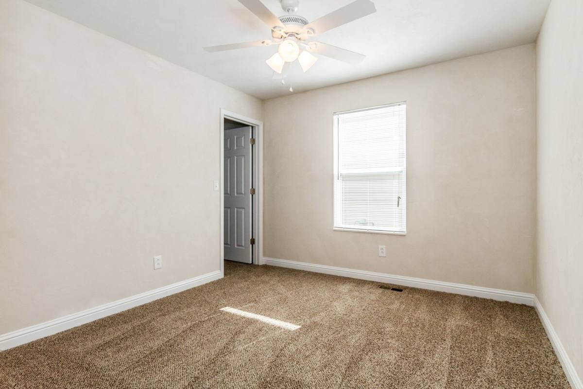 Apartment for rent at 2056 Huntmaster, Belleville, IL 62221
