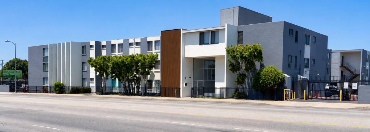 Apartment for rent at 835 W Rosecrans Ave, Gardena, CA 90247