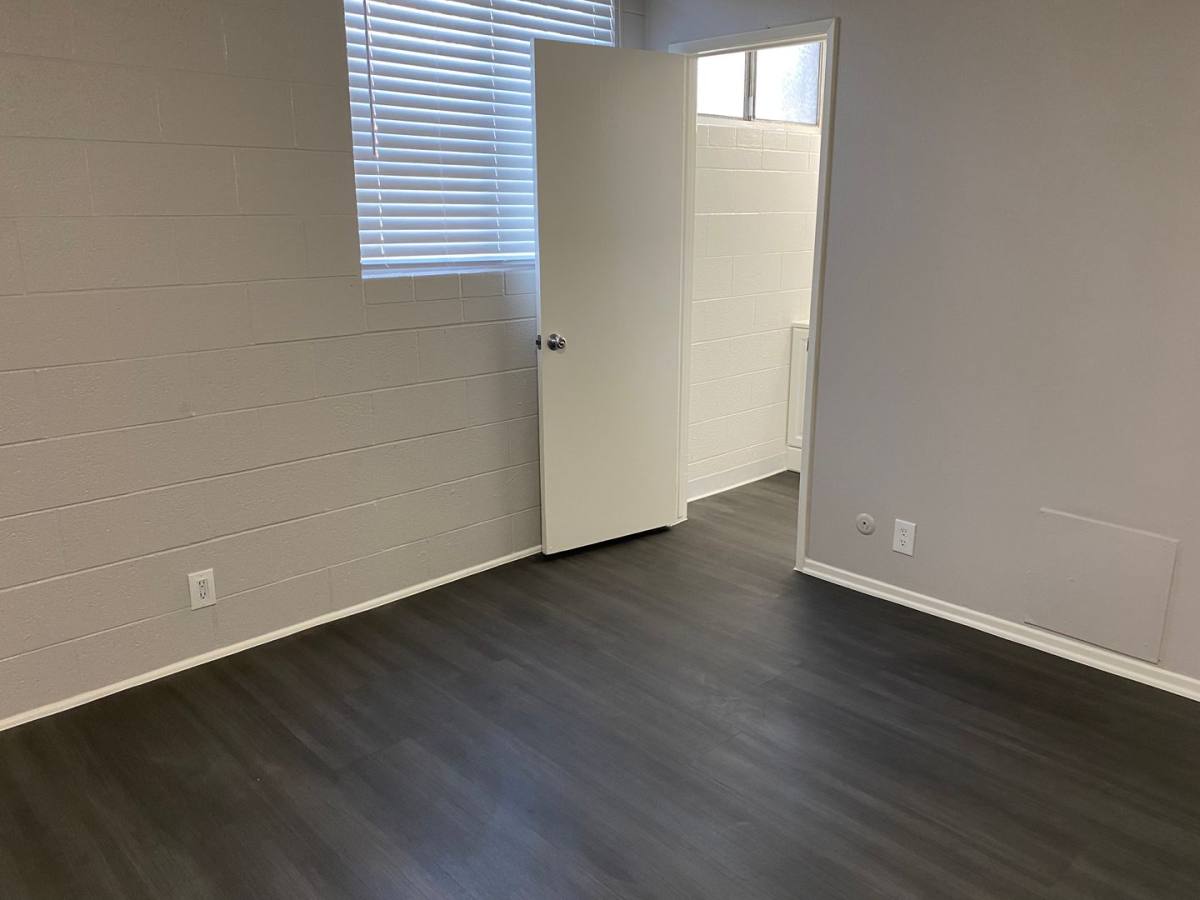 Apartment for rent at 835 W Rosecrans Ave, Gardena, CA 90247