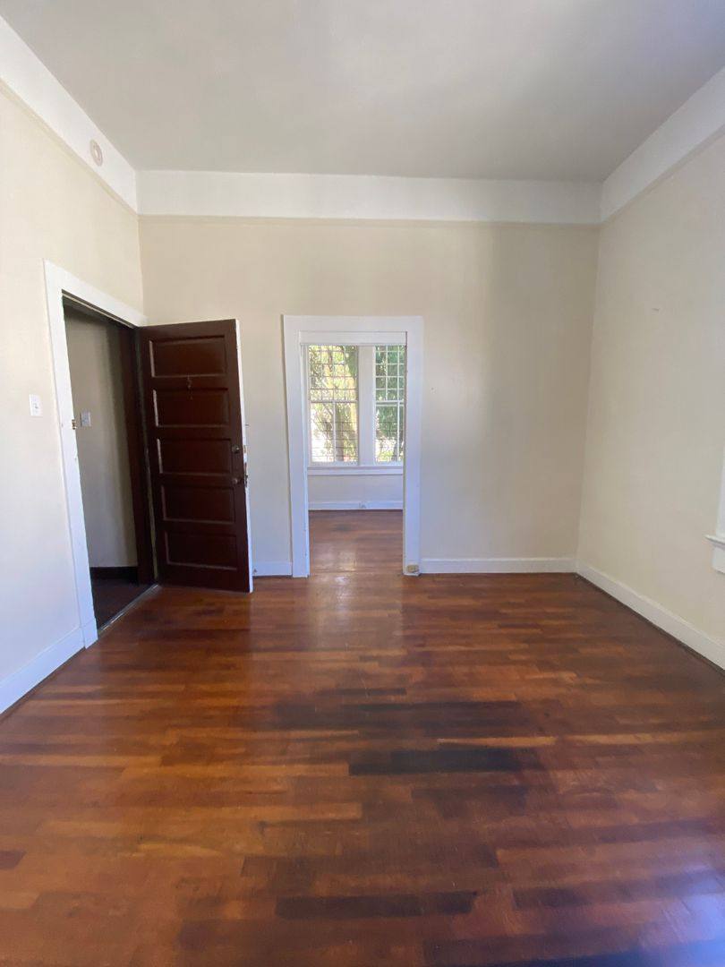 Apartment for rent at 2201 Calhoun St, New Orleans, LA 70118