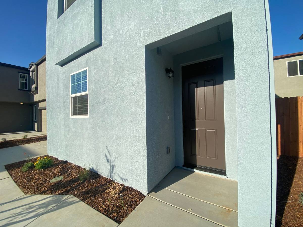House for rent at 6776 Jujube Lane, Sacramento, CA 95828