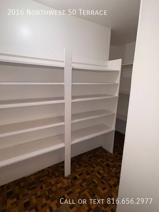 Apartment for rent at 2016 NW 50 Terrace, Kansas City, MO 64151