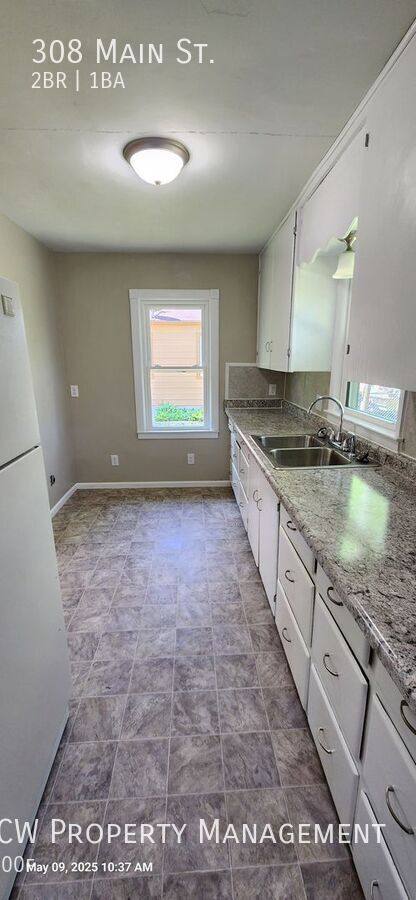 House for rent at 308 Main St, Perry, KS 66073