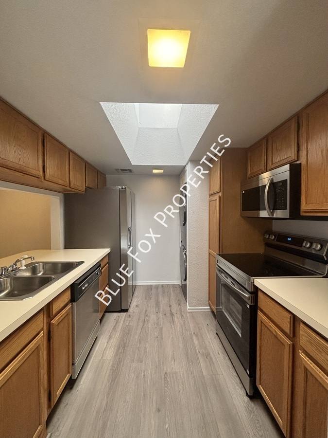 Townhouse for rent at 1721 W Dalehaven Circle, Tucson, AZ 85704