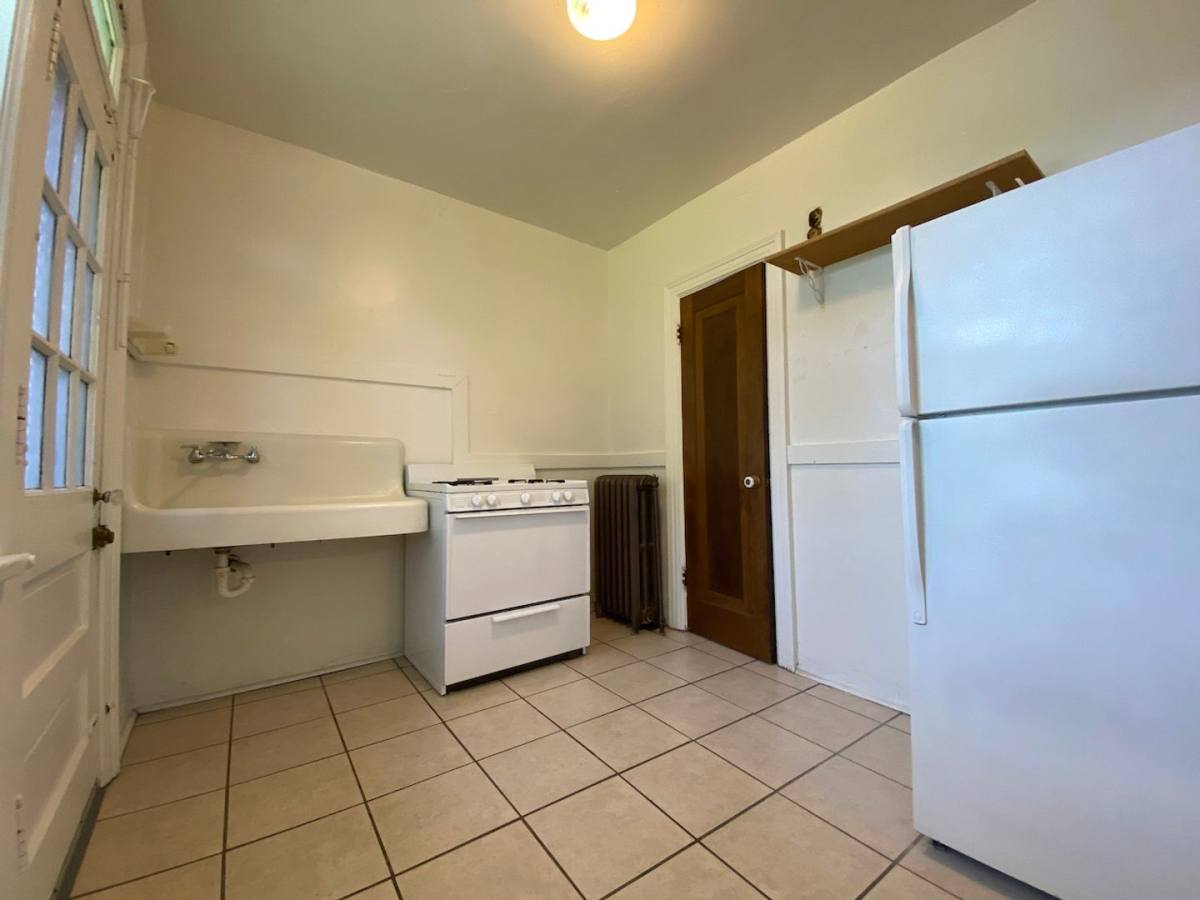Apartment for rent at 4133-4141A Magnolia Ave, Saint Louis, MO 63110
