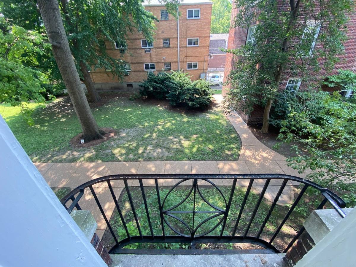 Apartment for rent at 4133-4141A Magnolia Ave, Saint Louis, MO 63110