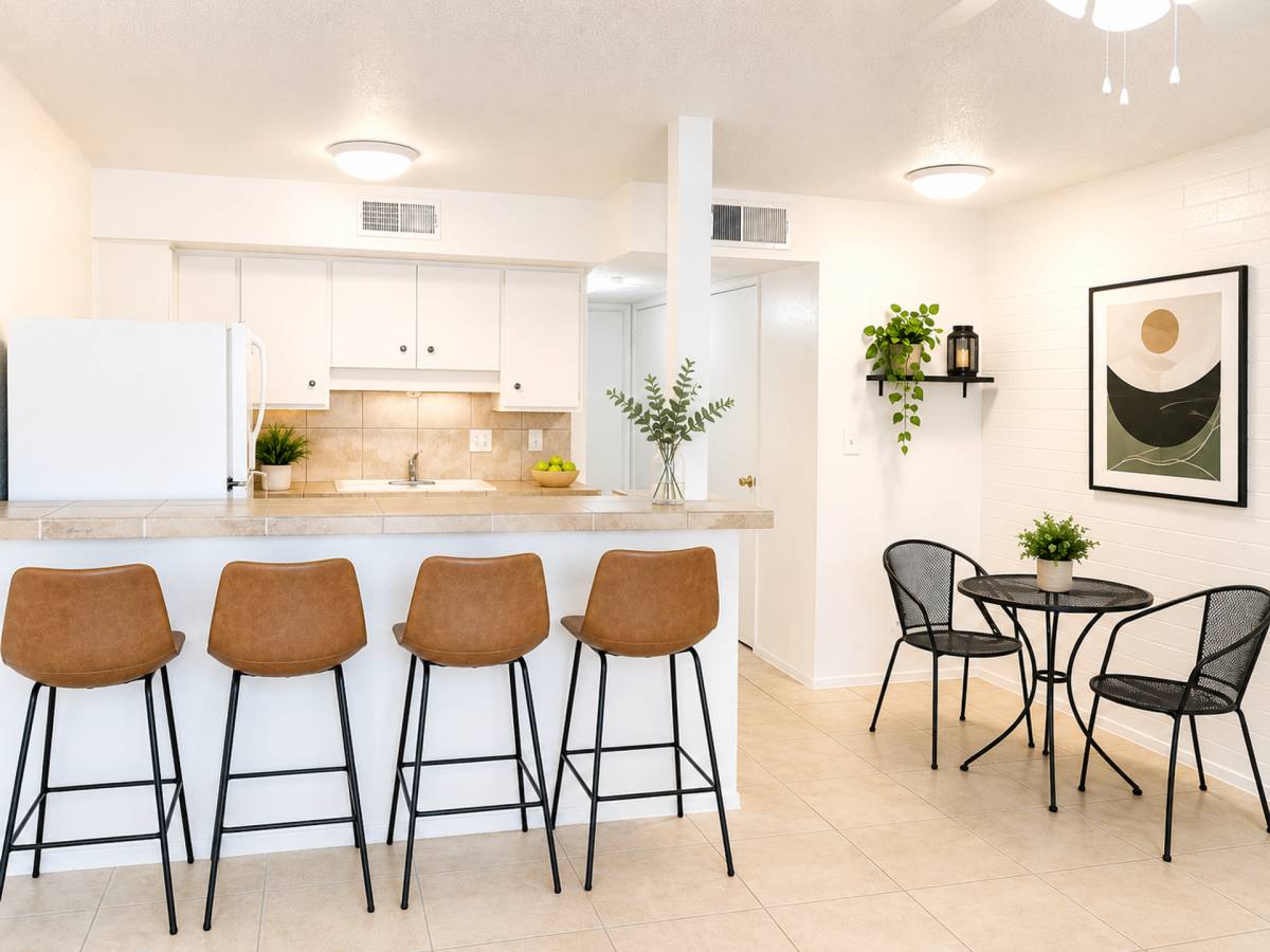 Apartment for rent at 2524 W Elm St, Phoenix, AZ 85017