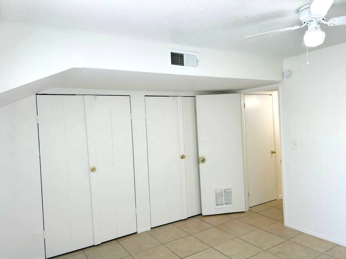 Apartment for rent at 2524 W Elm St, Phoenix, AZ 85017