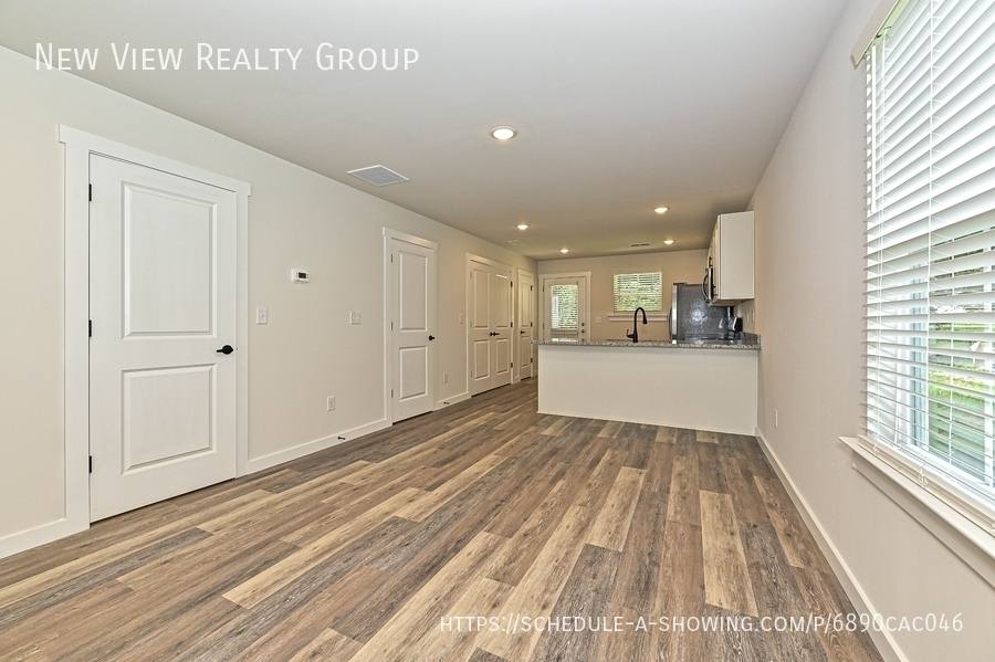 House for rent at 502 12th Ave NE, Hickory, NC 28601