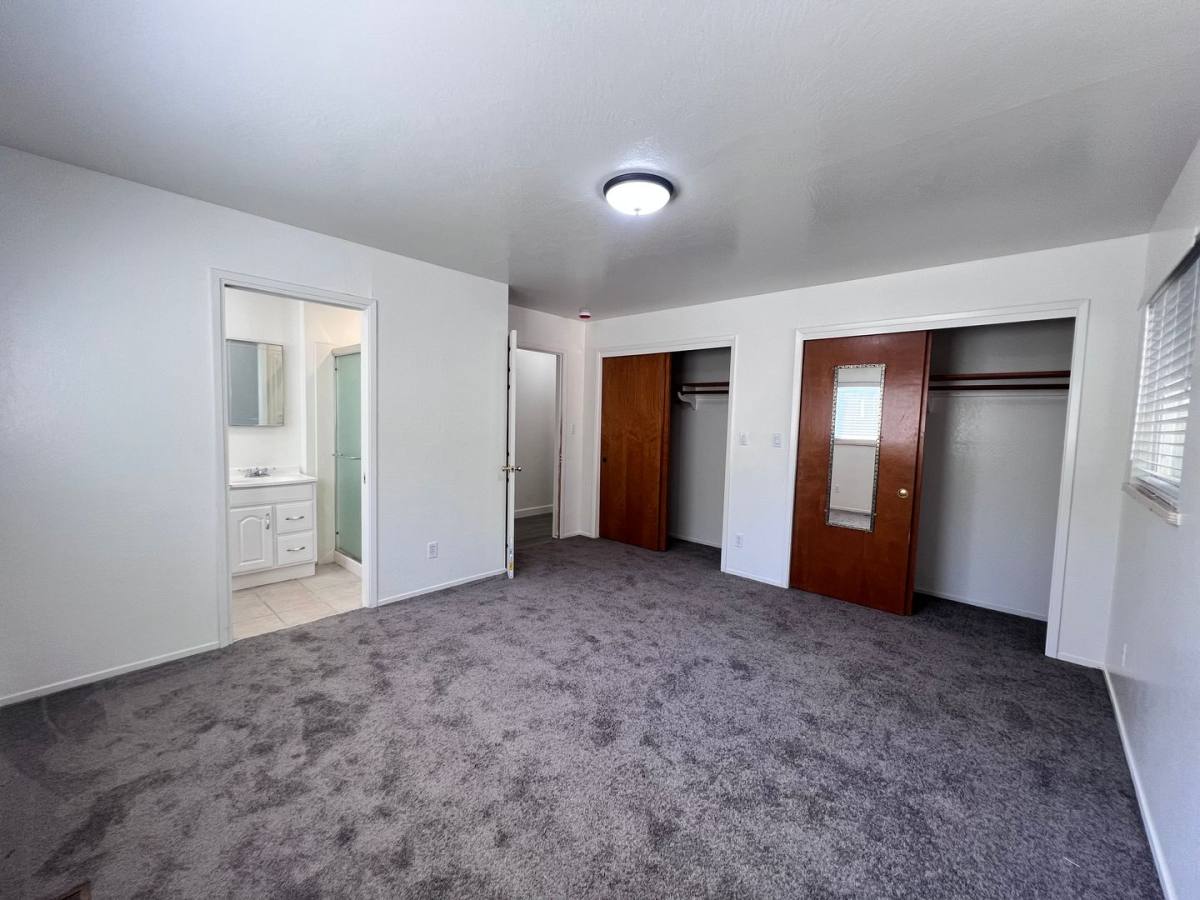 Townhouse for rent at 37565 2nd St, Fremont, CA 94536