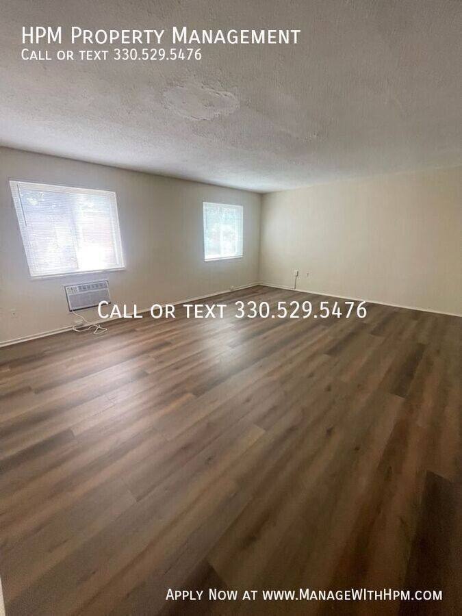Apartment for rent at 20580 Lorain Rd #20586, Cleveland, OH 44126