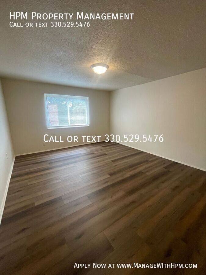Apartment for rent at 20580 Lorain Rd #20586, Cleveland, OH 44126