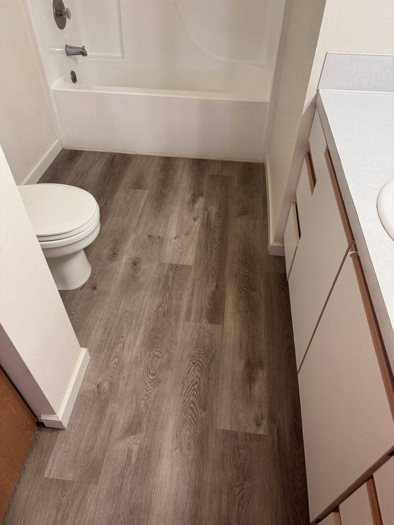 Apartment for rent at 1014 37th St SE, Auburn, WA 98002