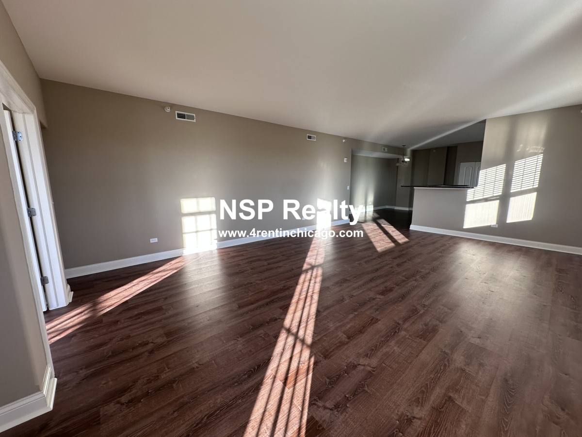 Apartment for rent at 2 Itasca Place #319, Itasca, IL 60143
