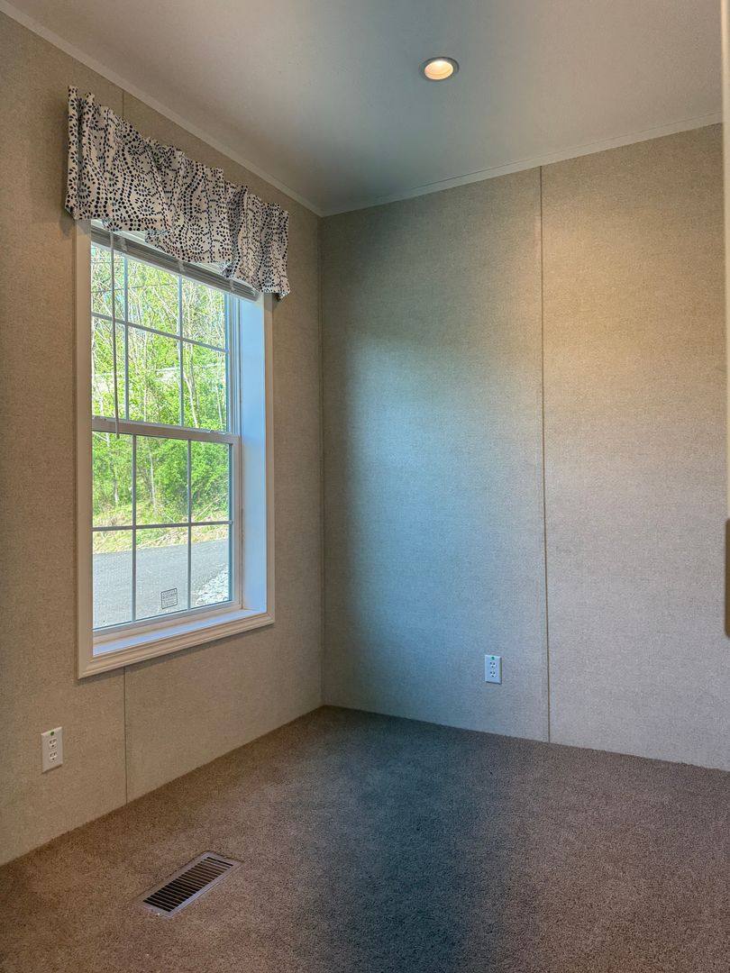 Apartment for rent at 465 Royal Manor Rd #3, Easton, PA 18042