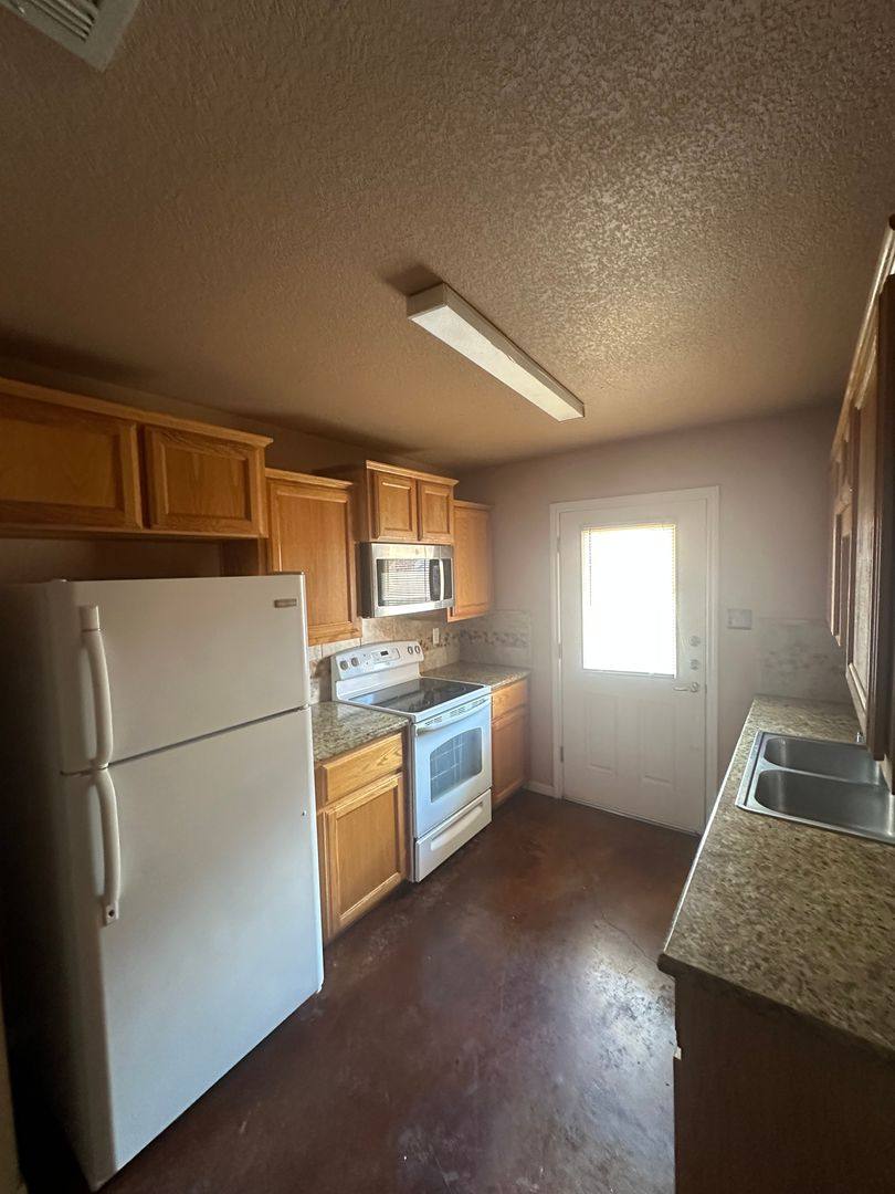 House for rent at 1608 Maya Trail -Unit B, Harker Heights, TX 76548