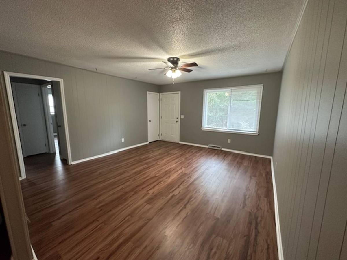 Apartment for rent at 104 Cedar Lane, Pendleton, SC 29670