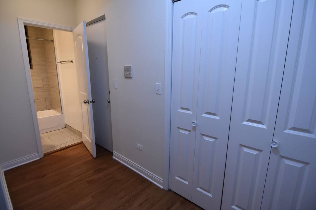 Apartment for rent at 712-720 W Grace #GR 712-BS, Chicago, IL 60613