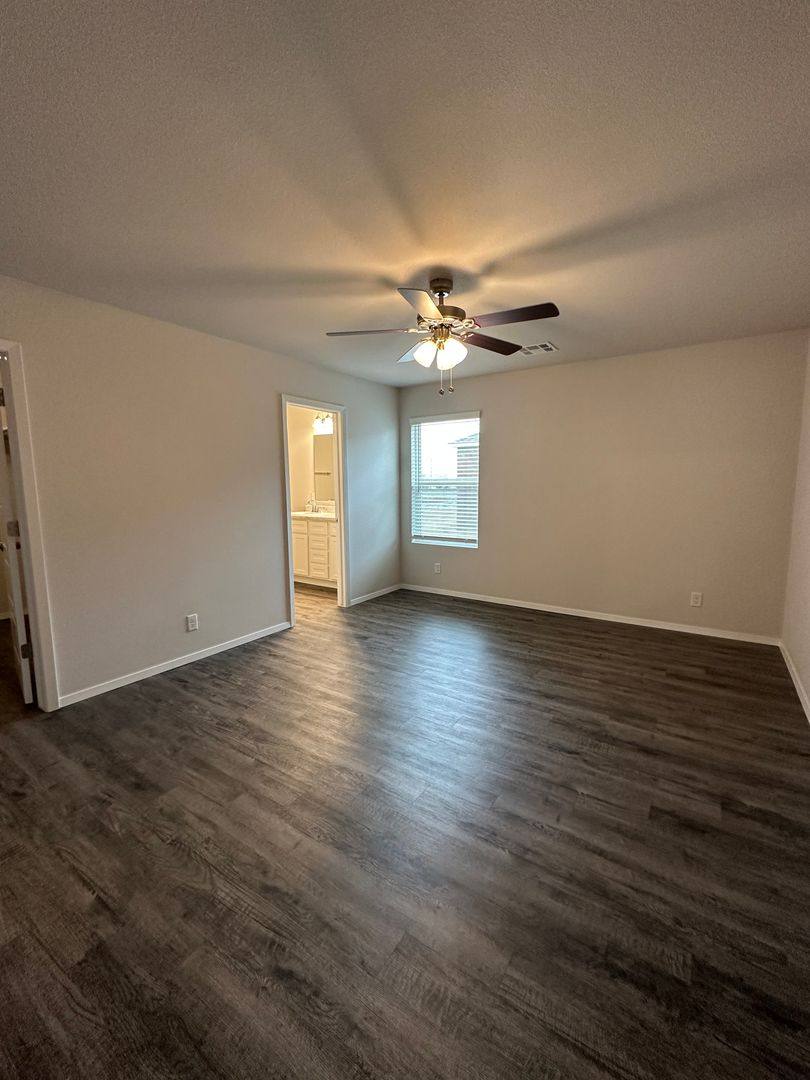 House for rent at 29511 E 79th St S, Broken Arrow, OK 74014