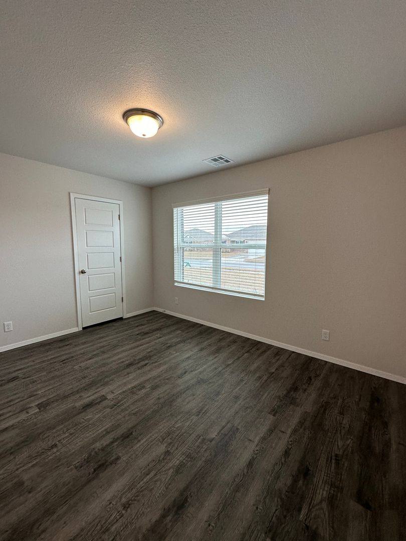House for rent at 29511 E 79th St S, Broken Arrow, OK 74014