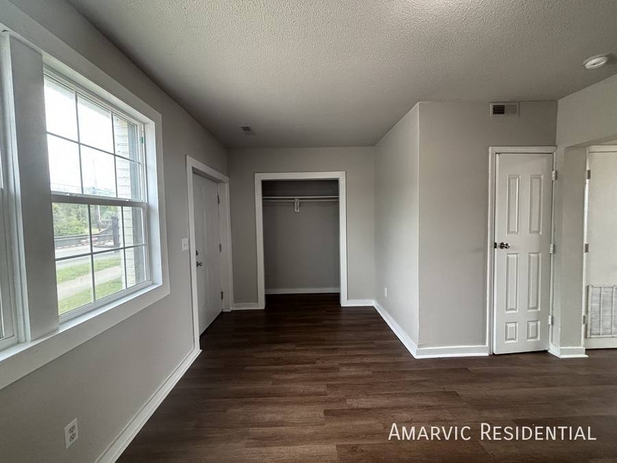 Apartment for rent at 656 Dr Martin Luther King Jr Blvd #10, Kinston, NC 28501