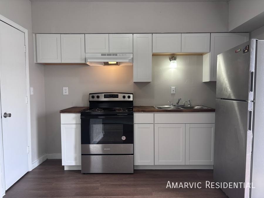 Apartment for rent at 656 Dr Martin Luther King Jr Blvd #10, Kinston, NC 28501