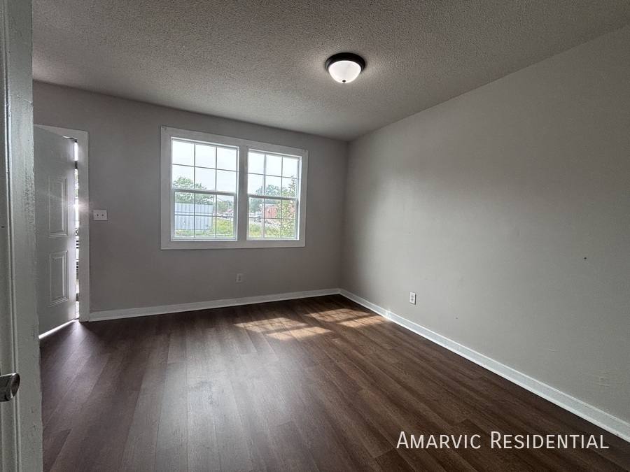 Apartment for rent at 656 Dr Martin Luther King Jr Blvd #10, Kinston, NC 28501