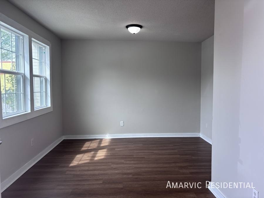 Apartment for rent at 656 Dr Martin Luther King Jr Blvd #10, Kinston, NC 28501