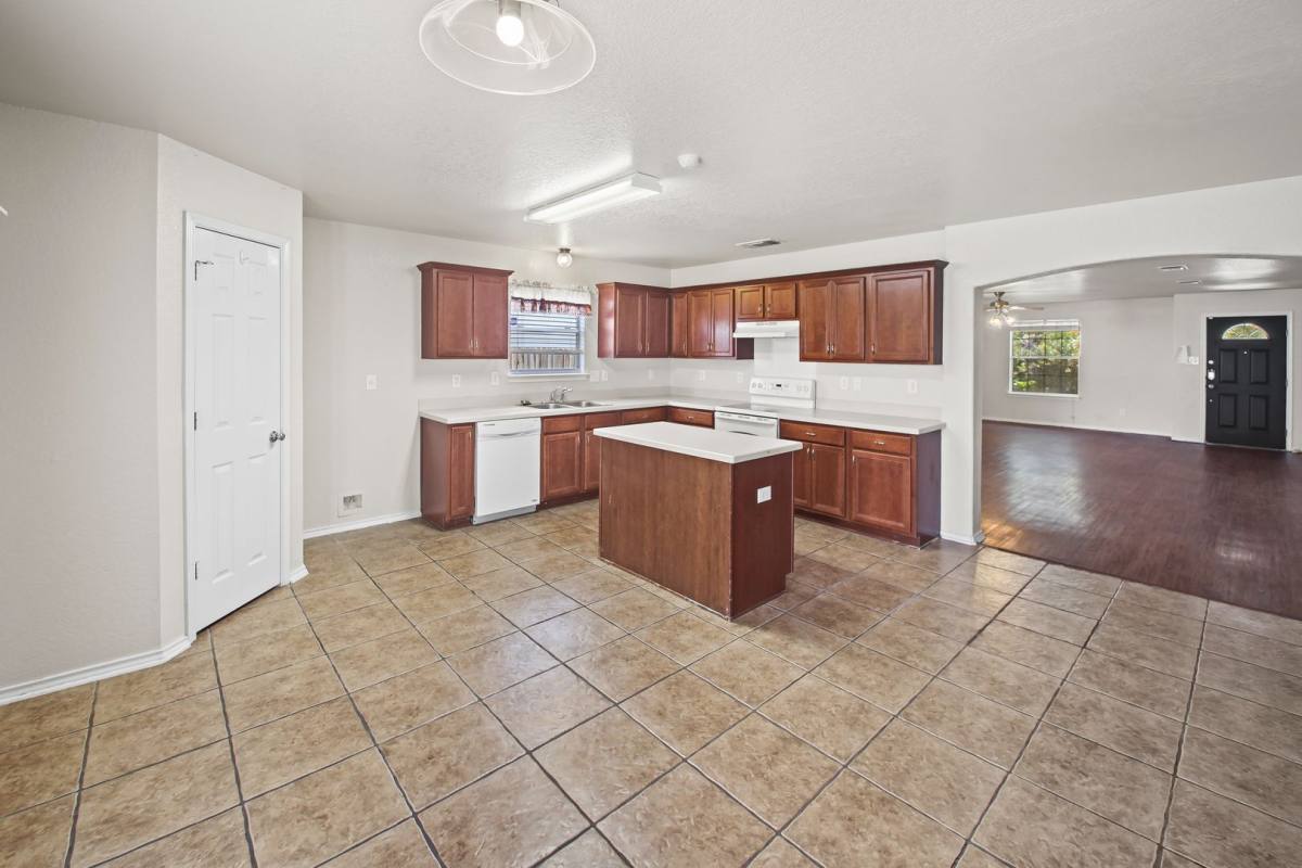 House for rent at 2127 Red Rock Crossing, San Antonio, TX 78245