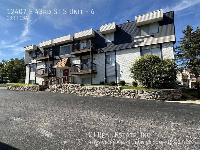 Apartment for rent at 12407 E 43rd St S #6, Independence, MO 64055