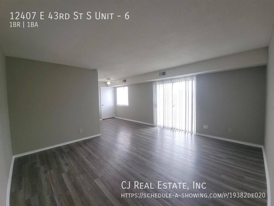 Apartment for rent at 12407 E 43rd St S #6, Independence, MO 64055