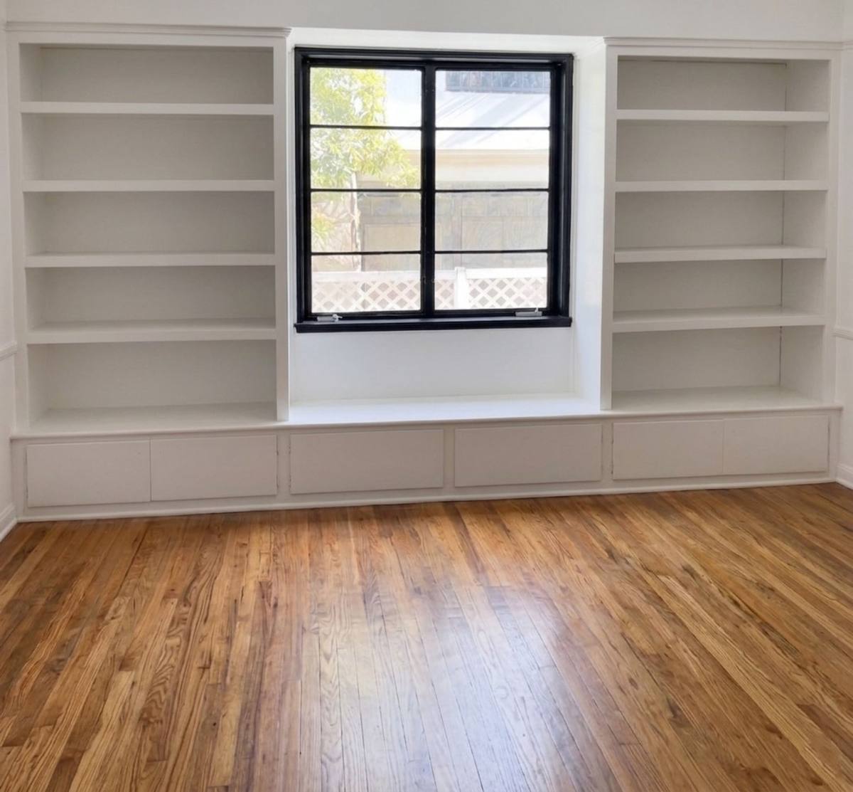 Apartment for rent at 1436-1450 Laurel Ave, Los Angeles, CA 90046