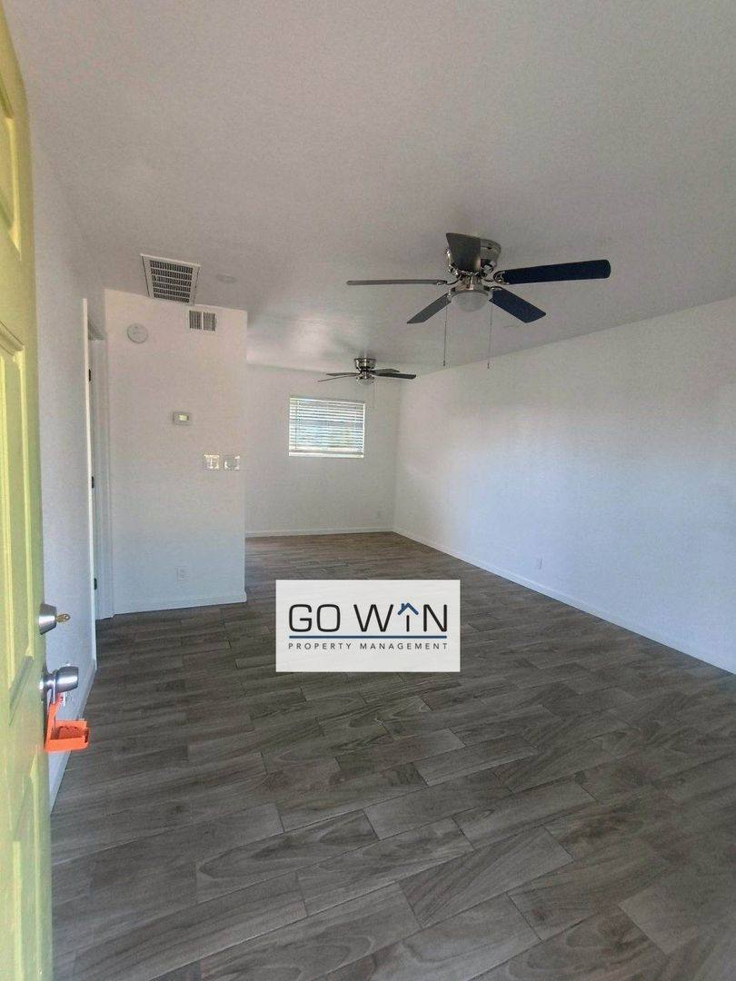 Apartment for rent at 1021 N 28th St, Phoenix, AZ 85008