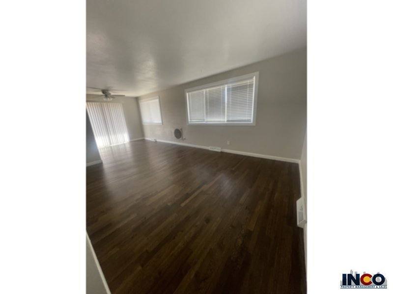 Apartment for rent at 634 W Crestline Ave, Littleton, CO 80120
