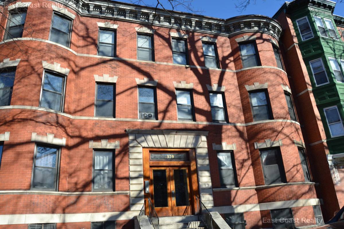 Apartment for rent at 1379 Commonwealth Ave #6, Allston, MA 02134