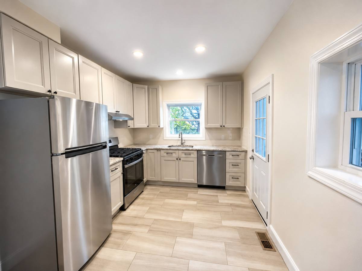 House for rent at 2871 Chatham St, Philadelphia, PA 19134