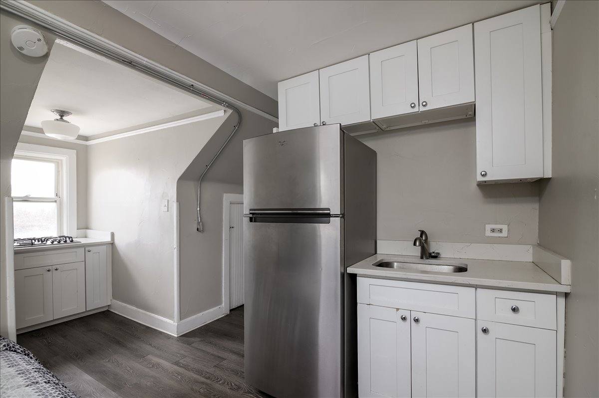 Apartment for rent at 1075 N Clarkson St #6, Denver, CO 80218