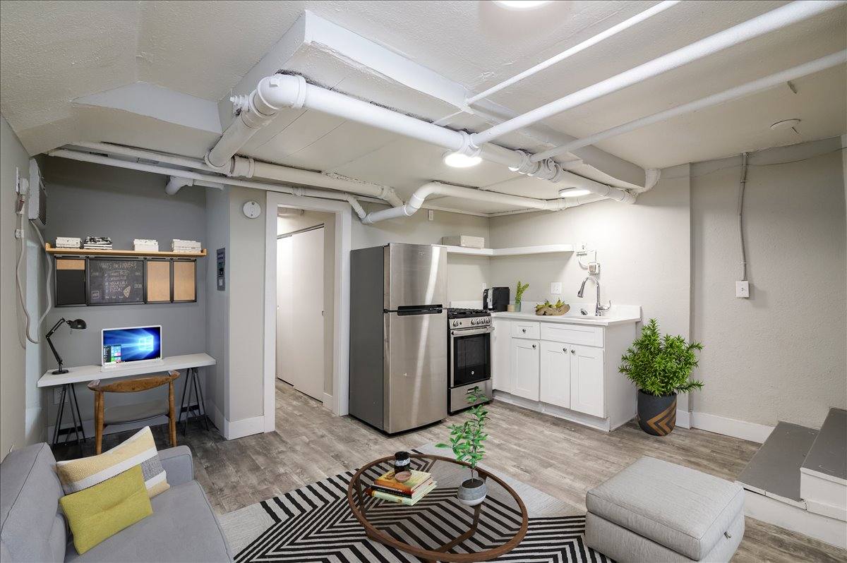 Apartment for rent at 1075 N Clarkson St #6, Denver, CO 80218
