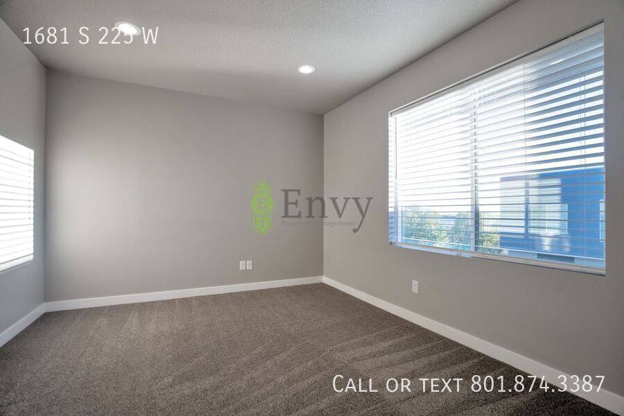 House for rent at 1681 S 225 W, Clearfield, UT 84015