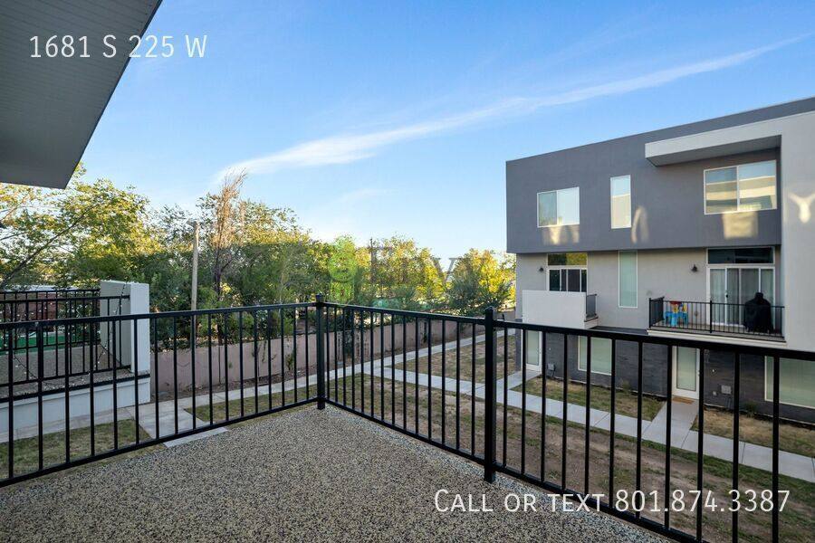 House for rent at 1681 S 225 W, Clearfield, UT 84015