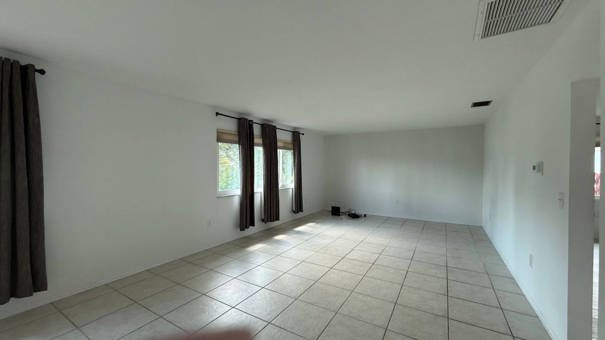 Condo for rent at 5451 Riverbluff Circle, Sarasota, FL 34231