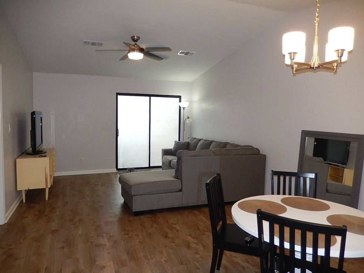 Townhouse for rent at 2469 Raymond Diehl Rd, Tallahassee, FL 32309