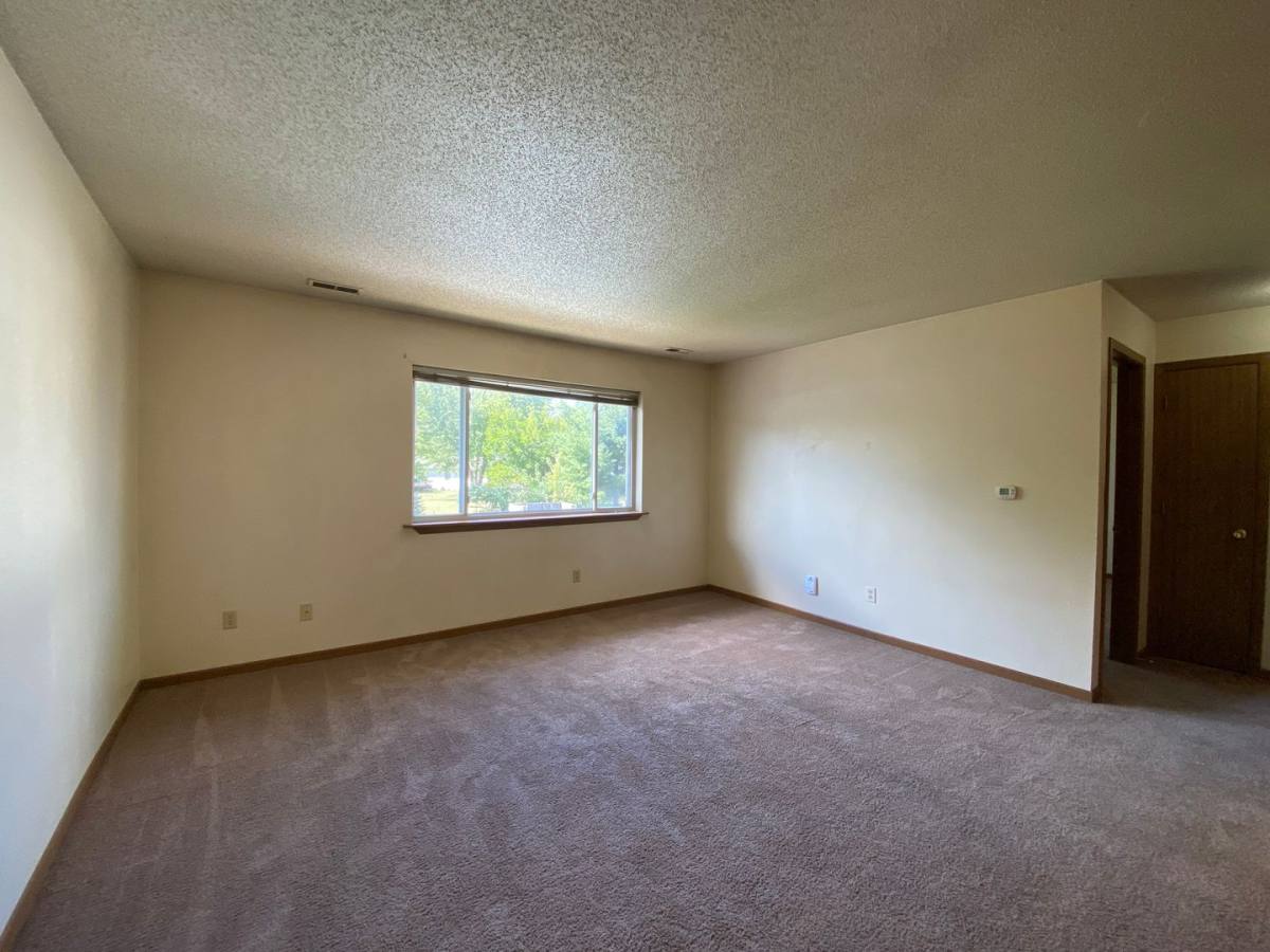 Apartment for rent at 145 Sugar Creek Lane, North Liberty, IA 52317