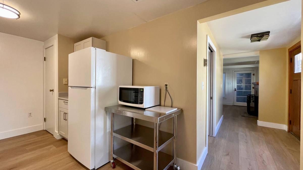 Townhouse for rent at 1453-1 2 Lizzie St, San Luis Obispo, CA 93401