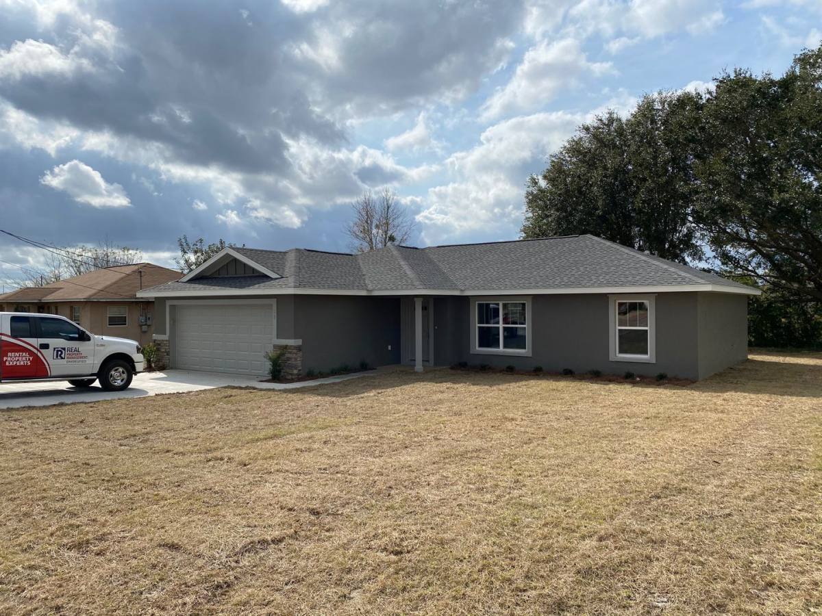 House for rent at 28 Juniper Dr, Ocala, FL 34480