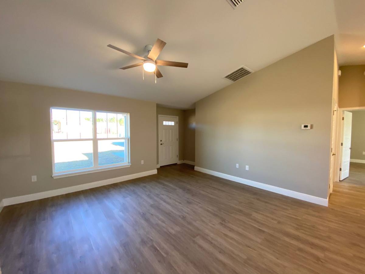 House for rent at 28 Juniper Dr, Ocala, FL 34480