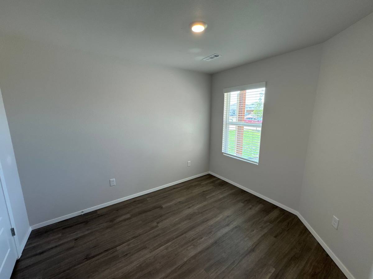 House for rent at 1761 Breckenridge St, Springdale, AR 72764