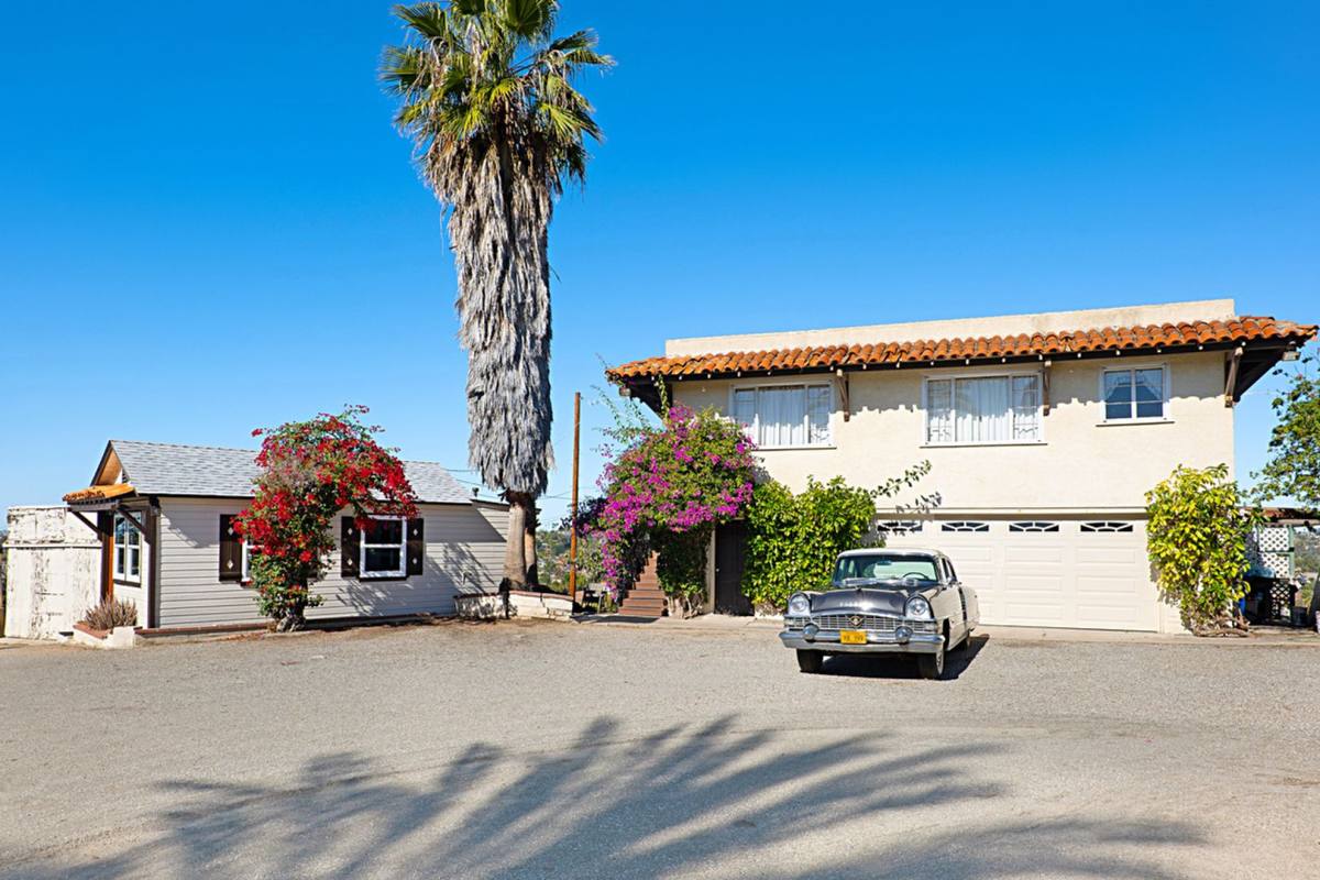 Apartment for rent at 2183 Primrose Ave, Vista, CA 92083